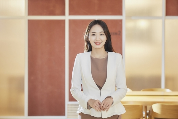목소리만 들어도 프레젠터다운 느낌적인 느낌! CJ플레시웨이 FS개발지원팀 신현지 님